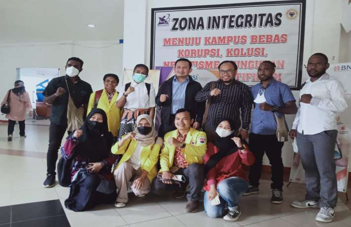 Puslapdik-BNPT Salurkan KIP Kuliah Pada 60 Mahasiswa Papua