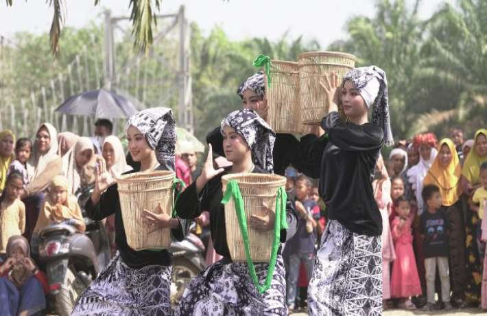 Pelaku Budaya Berpeluang Raih Beasiswa Dalam dan Luar Negeri