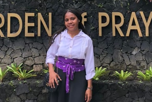 Cerita Mahasiswa Penerima ADik-Bag.2 : Hulda Lidia Soruwe Ingin Jadi Menteri