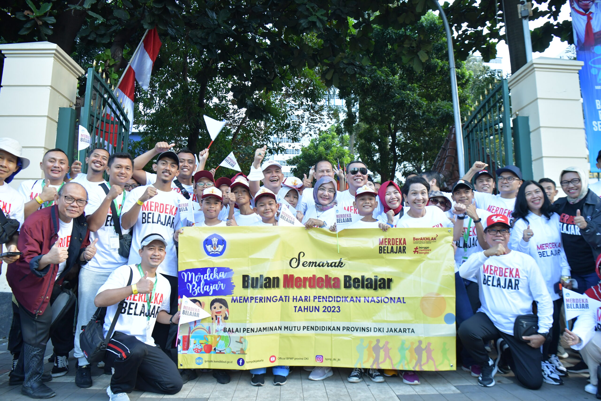 Kemendikbudristek Gelar Jalan Sehat Merdeka Belajar 2023
