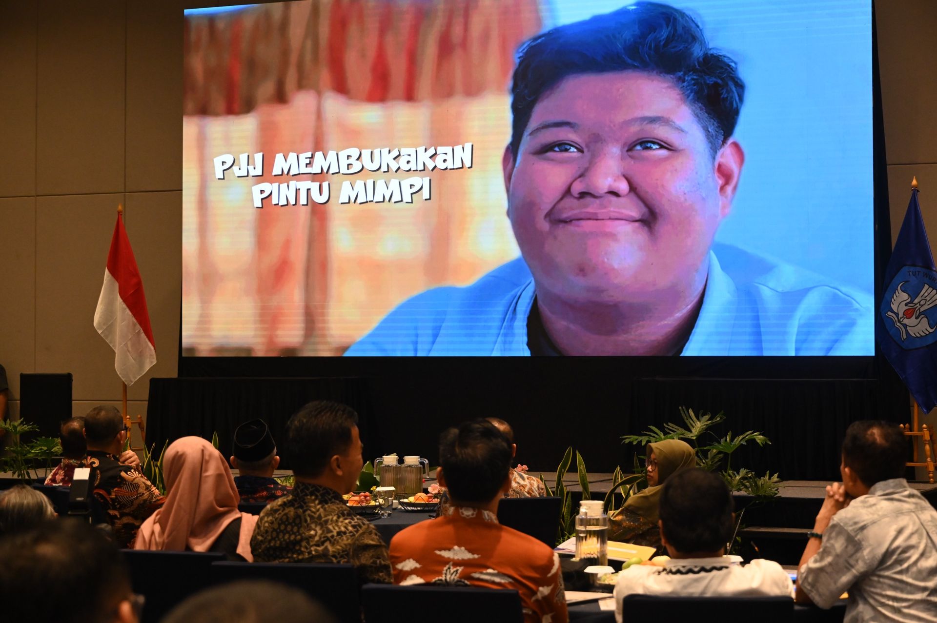 Kemendikdasmen Perluas PJJ Jenjang Menengah di 34 Propinsi