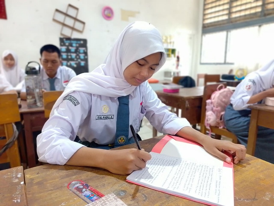 Inspirasi Dari Nia Rizki Amalia: Dari Keterbatasan Menuju Harapan
